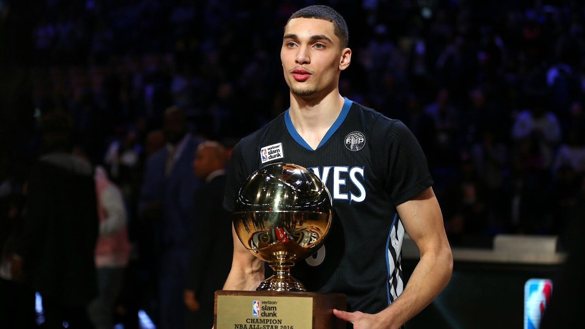 NBA联盟引入全息转播技术,现场感提升受球迷好评,nba全息投影